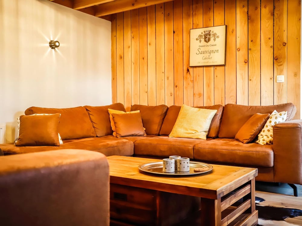 Family Retreat Near Haltinne