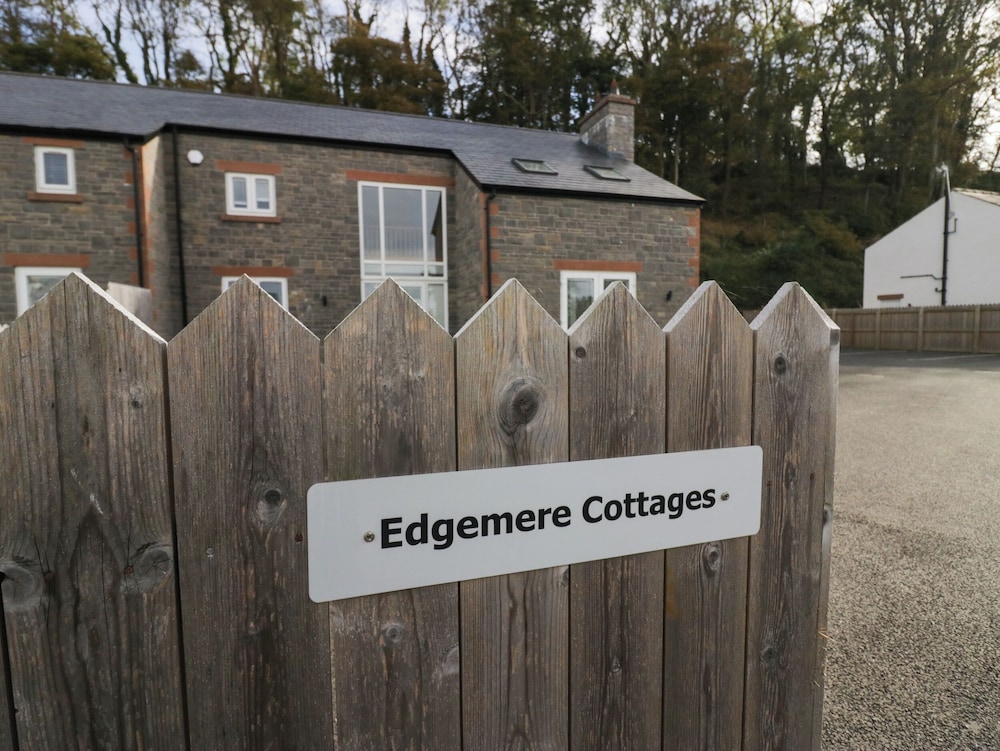 Edgemere Cottage
