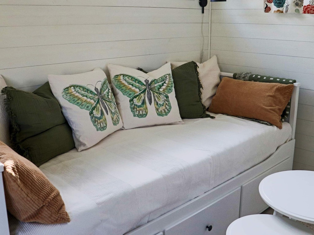 4 Person Holiday Home