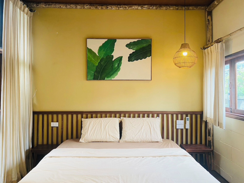 PIA homestay - Tours & Motorbike rentals