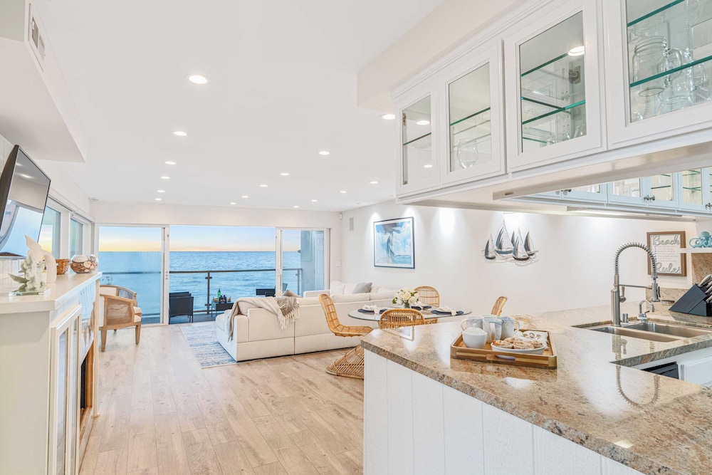 Big Rock Beach Retreat With Oceanfront Balconies, Direct Beach Access & Sweeping Sunset Views Pacific Coast Outlook by Avantstay