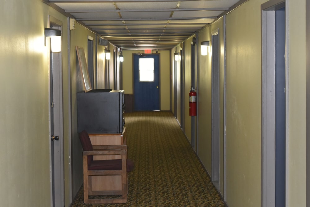 Countryside Inn