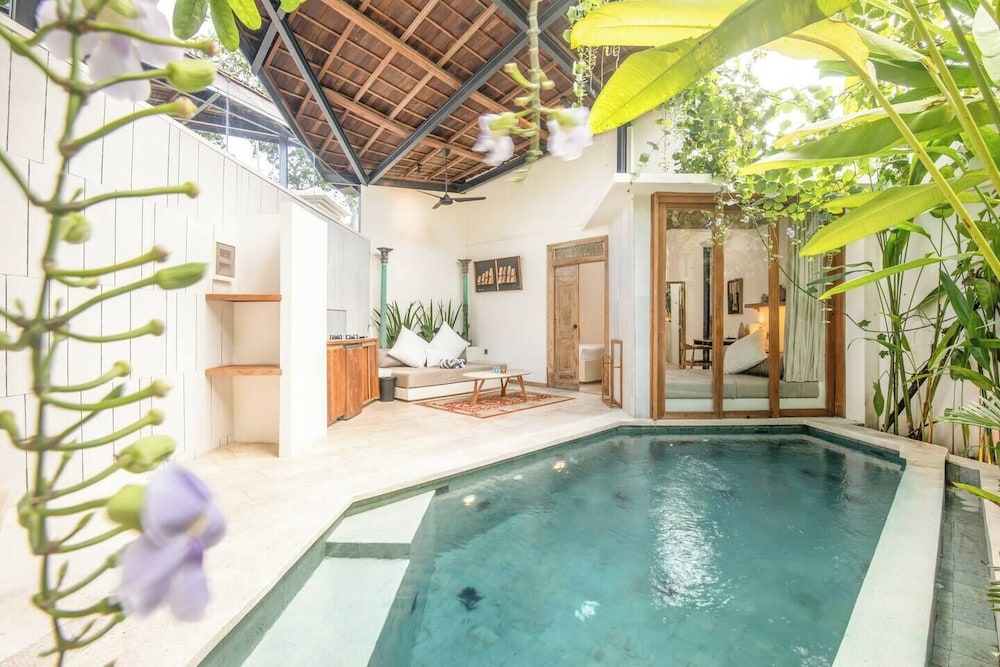 Stunning 1-br Villa With Pool, Echo Beach 4mins