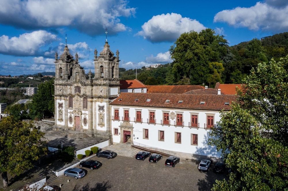 Pousada Mosteiro de Guimarães - Monument Hotel - Image 5