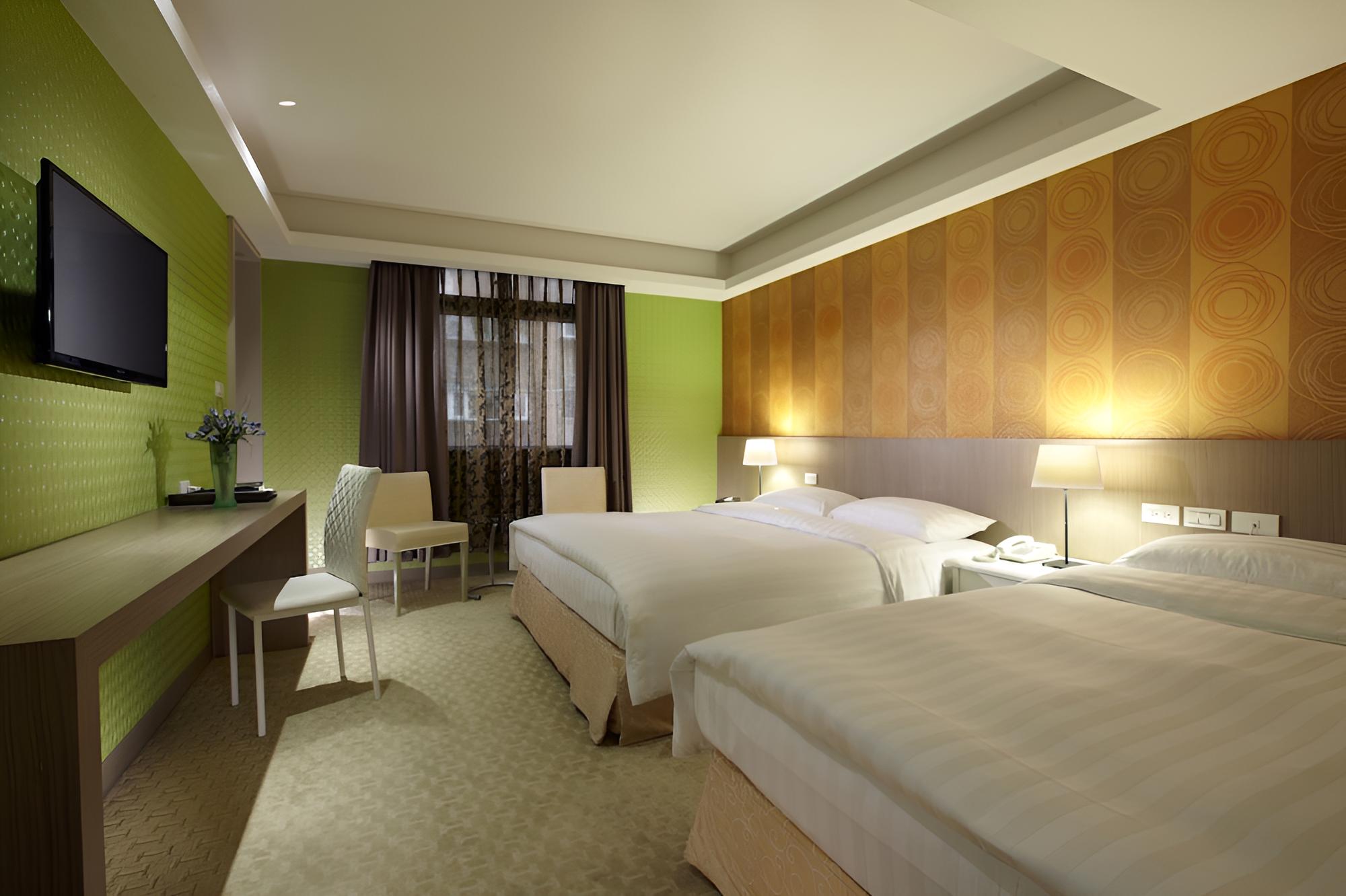 Rf Pretty Hotel