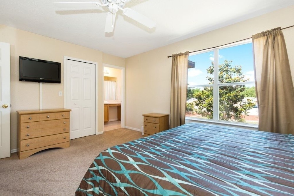 4br Townhome In Regal Oaks Resort Near Disney 4 Bedroom Townhouse