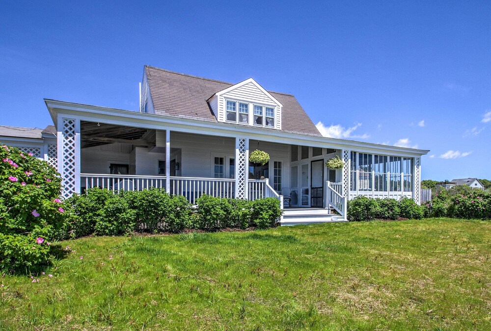 Kennebunk Cottage w/ Private Beach & Ocean Views!