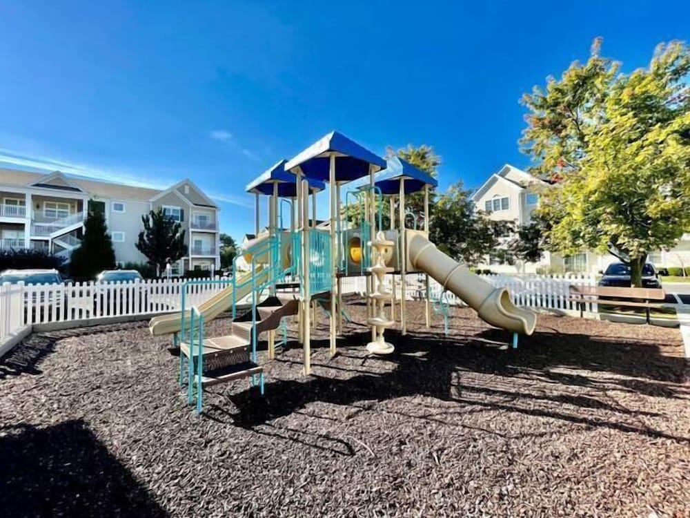 Gloucester Drive 41300