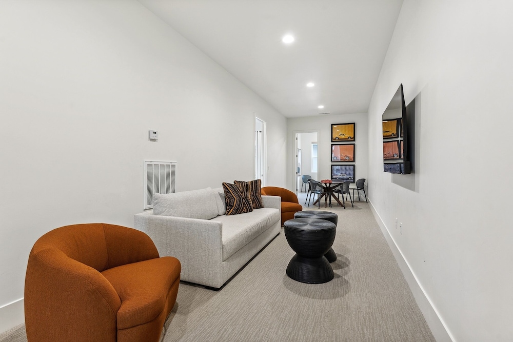 Villa #36 At Bloomington Country Club 4 Bedroom Townhouse