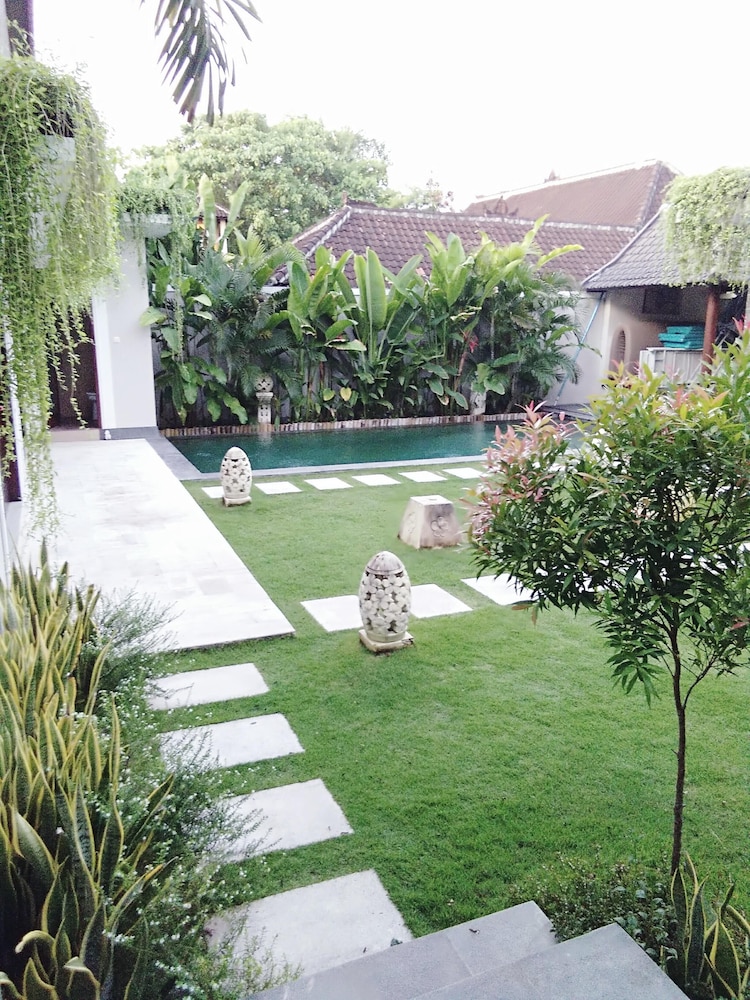 Gathering With 5 Bedroom Center House Villa view 4