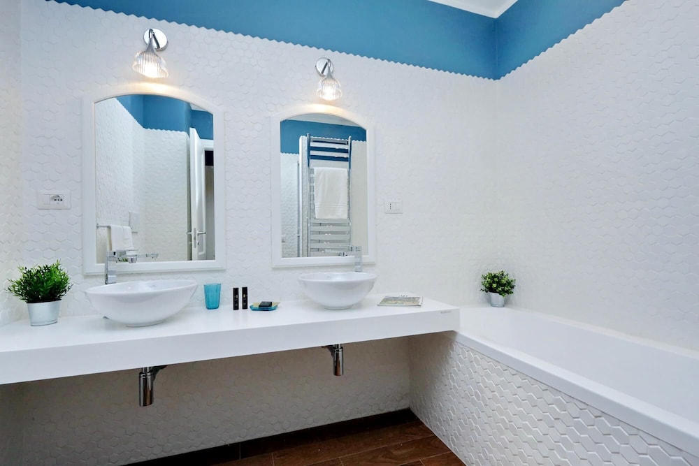 Rm-h501-pale6l4 Monti Apartments - M15