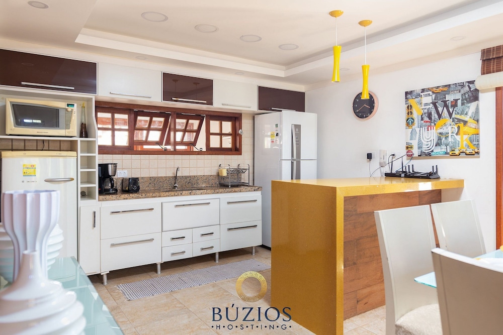 Bz03 Casa 4 suítes e área gourmet priv
