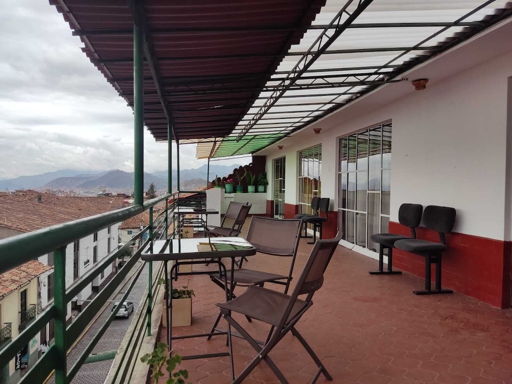 Casa Familiar Gloria