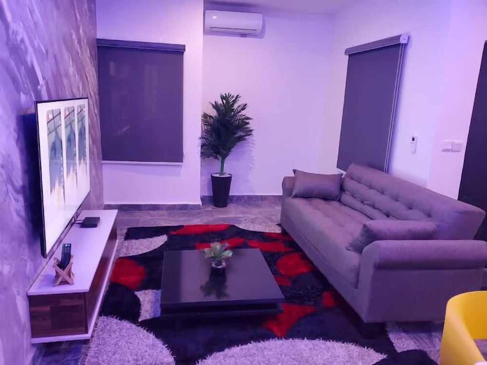 Fort Fountain Apartments