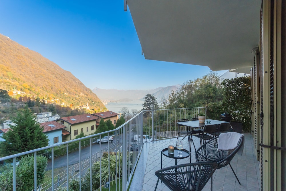 We Lake Como in Argegno