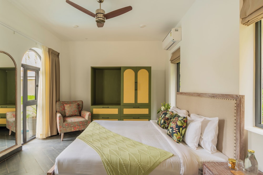 BellaVie | 3-BHK Villa With Private Pool & TV Lounge Area In A Gated Complex