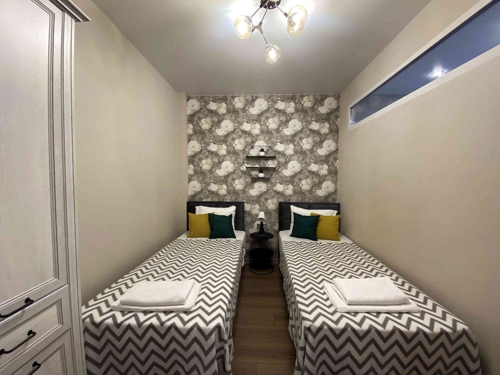 More Apartments na Estonskoy 37 k2 54 view 5