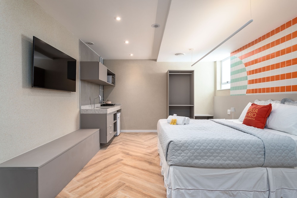 Cosy a few Steps From Copacabana Beach Q13