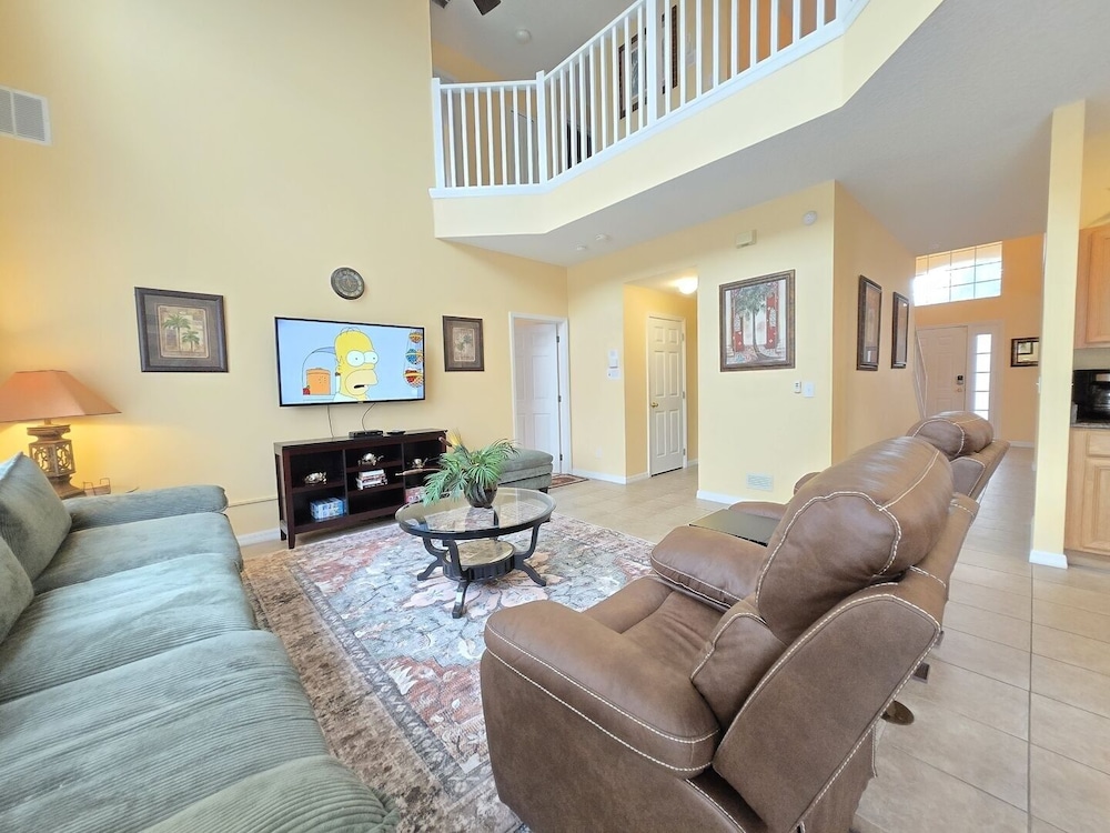 Sol142ca Spectacular 6 Bed, Solana Commuity Villa 6 Bedroom Home