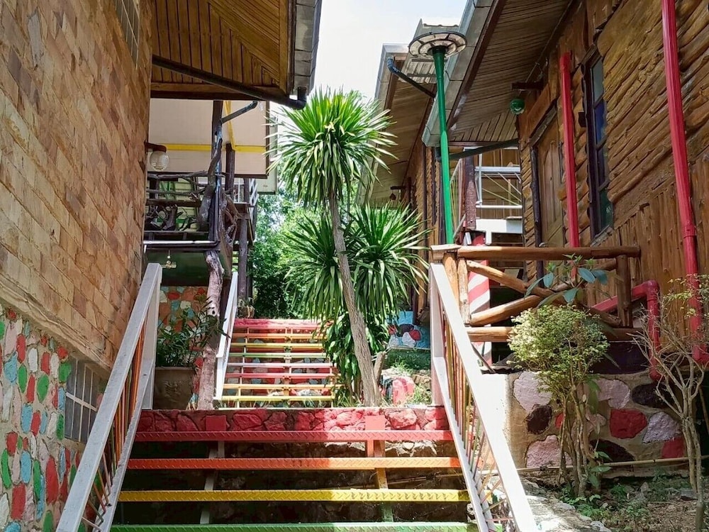Bamboo River House Kaeng Krachan