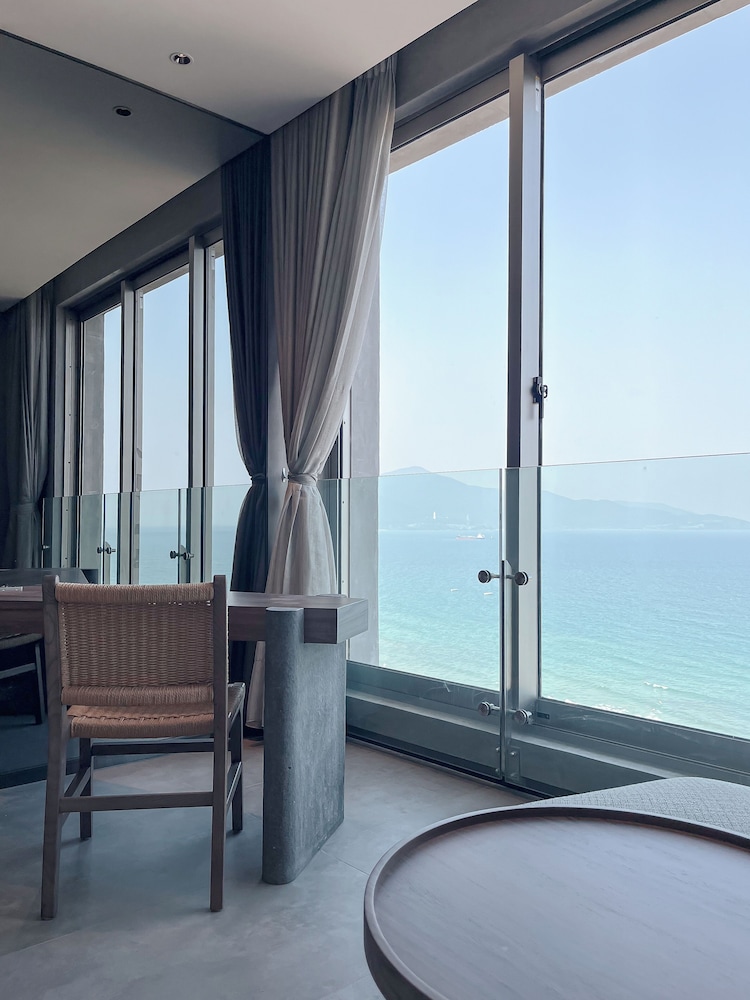 M Hotel Danang 6