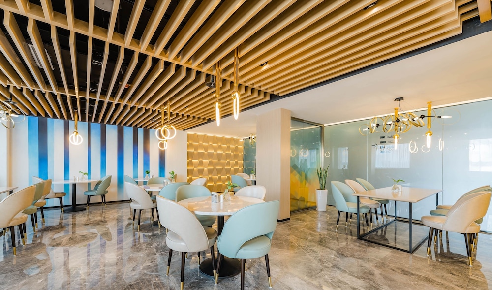 Changchun Jiatai Atour Hotel