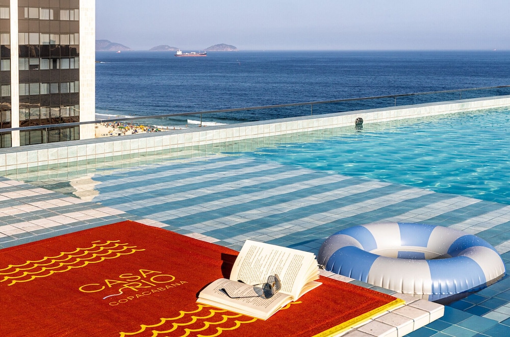 Cosy a few Steps From Copacabana Beach Q14