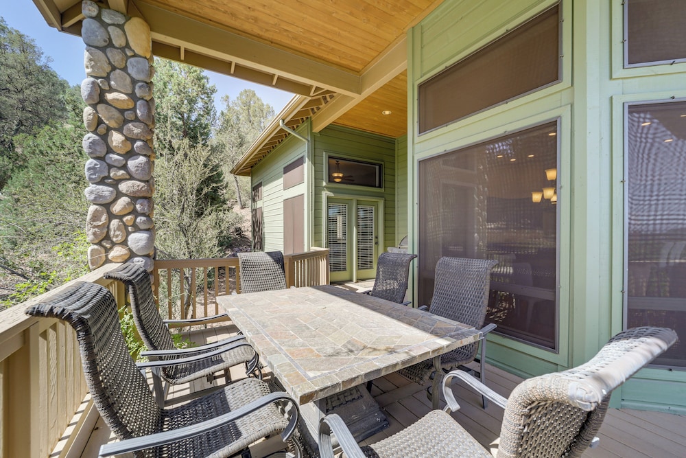 Panoramic Views: Luxe Payson Paradise!