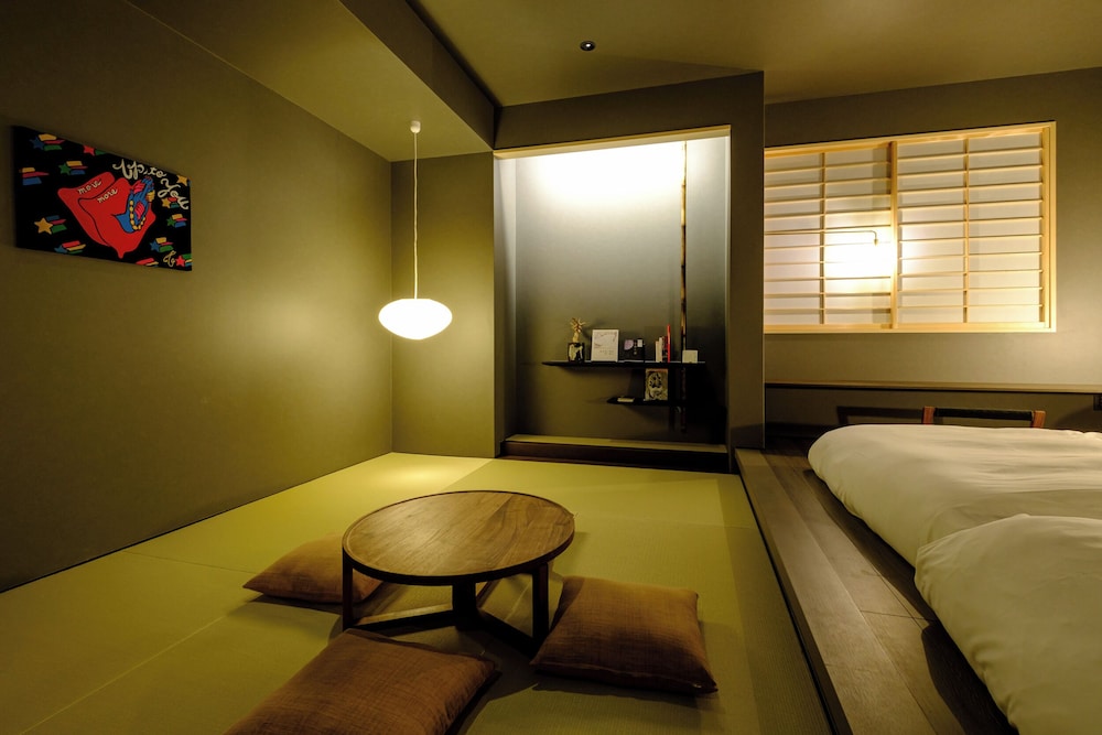 YANAKA SOW
