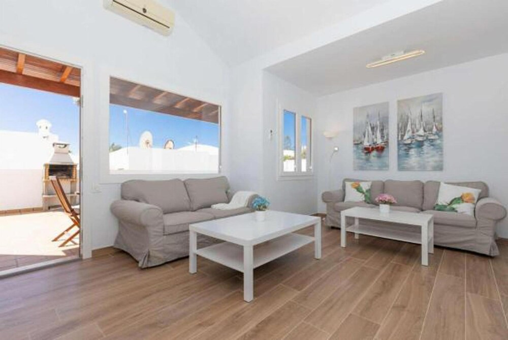 Villa Haria in T as
