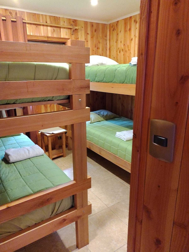 Cabañas con Piscina Camino al Volcan
