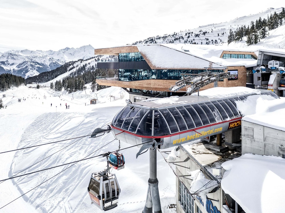 Chalet in Kaltenbach With Sauna & Ski Access