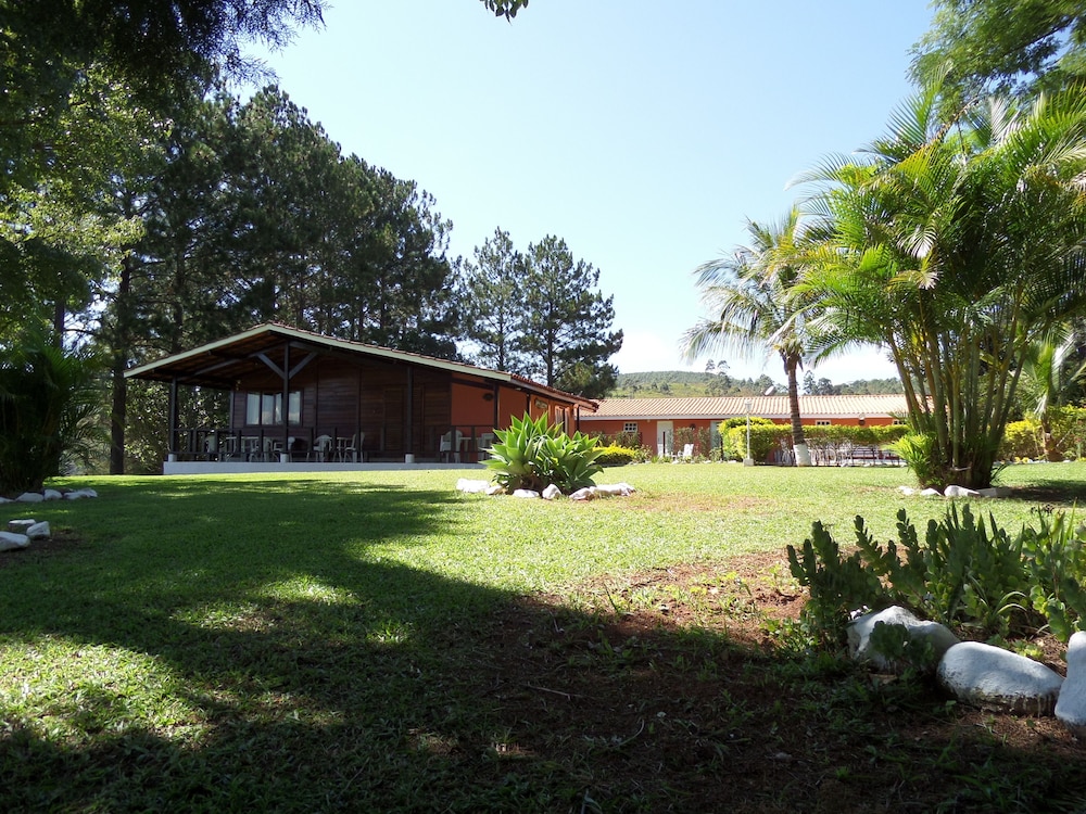 Pousada Canto do Lago