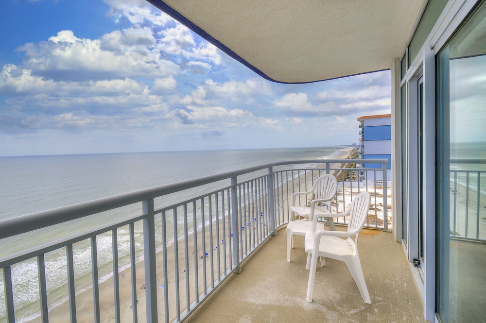 Grand Atlantic by Elliott Beach Rentals