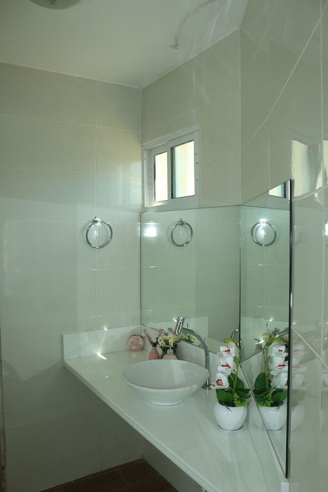 Mansao 6 suites c piscina e jacuzzi 082M