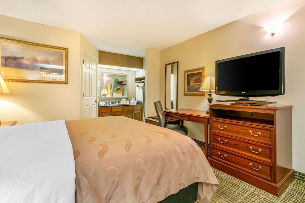 bnbmehomes-Top-tier Interiors-B10