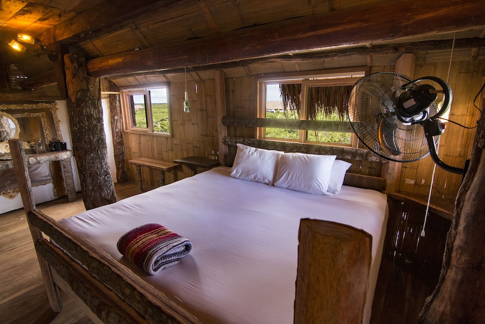 Cancun Vacations - Bambu Gran Palas Hostel Party - Property Image 48