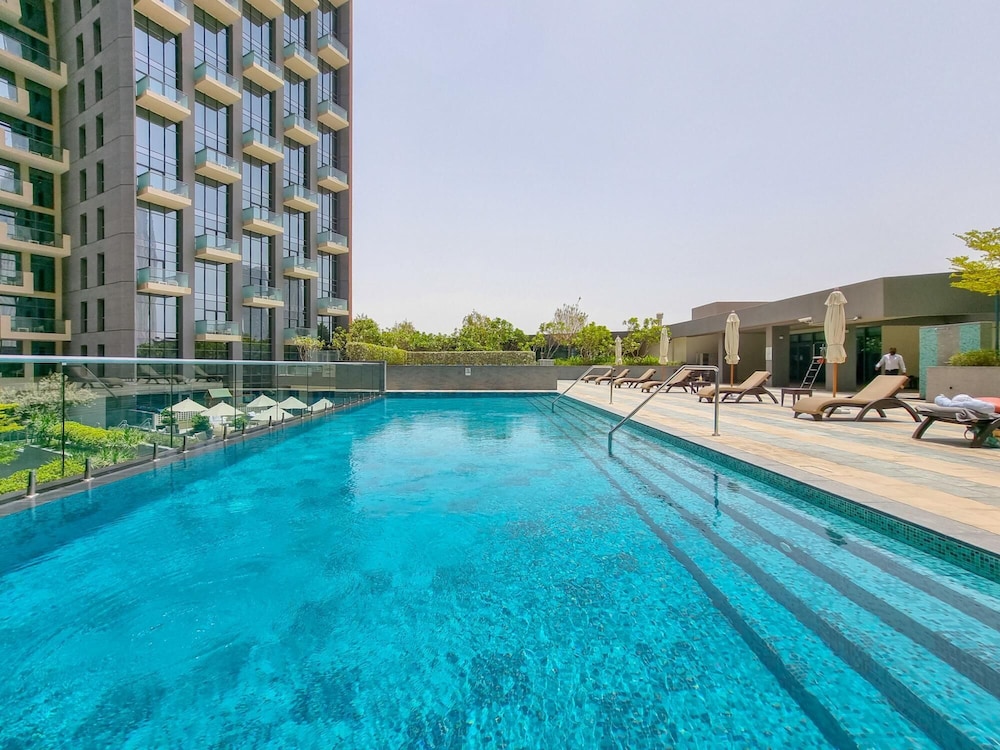 DXB - The Atria Residences - 1404 - DT