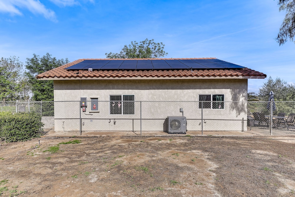 Peaceful Riverside Home w/ Patio, 7 Mi to Downtown