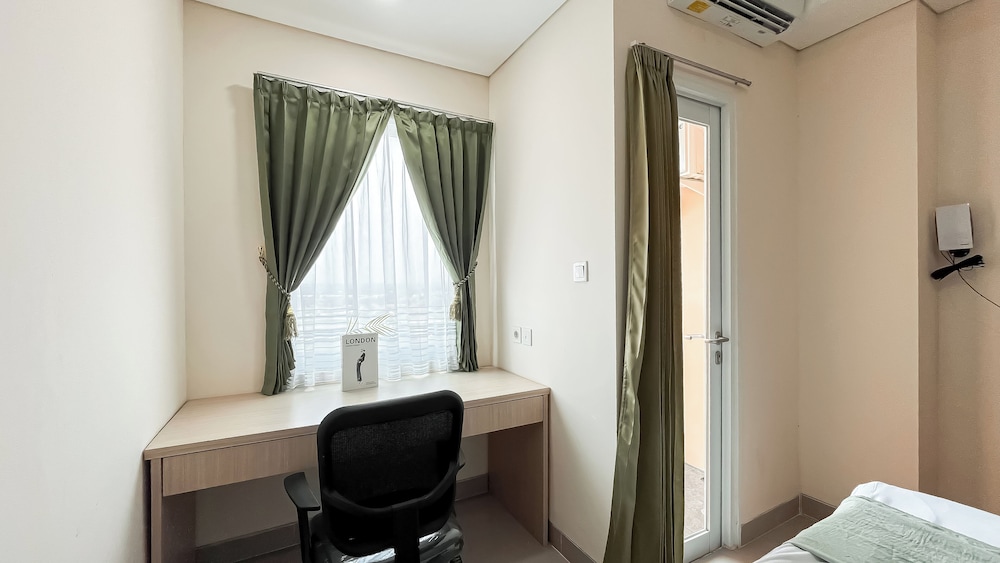 Simply And Homey Studio Room Apartment B Residence