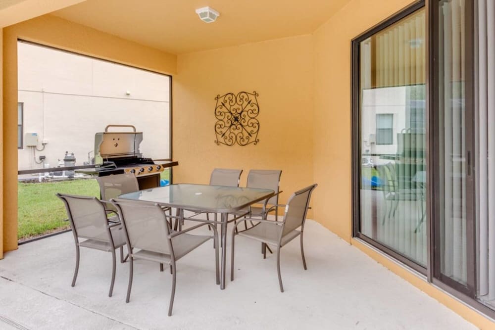 Pleasant Home Near Disney With Private Pool - Image 1