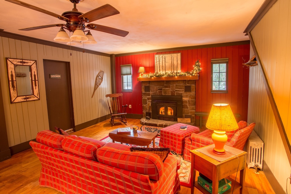 ADK Trail Inn