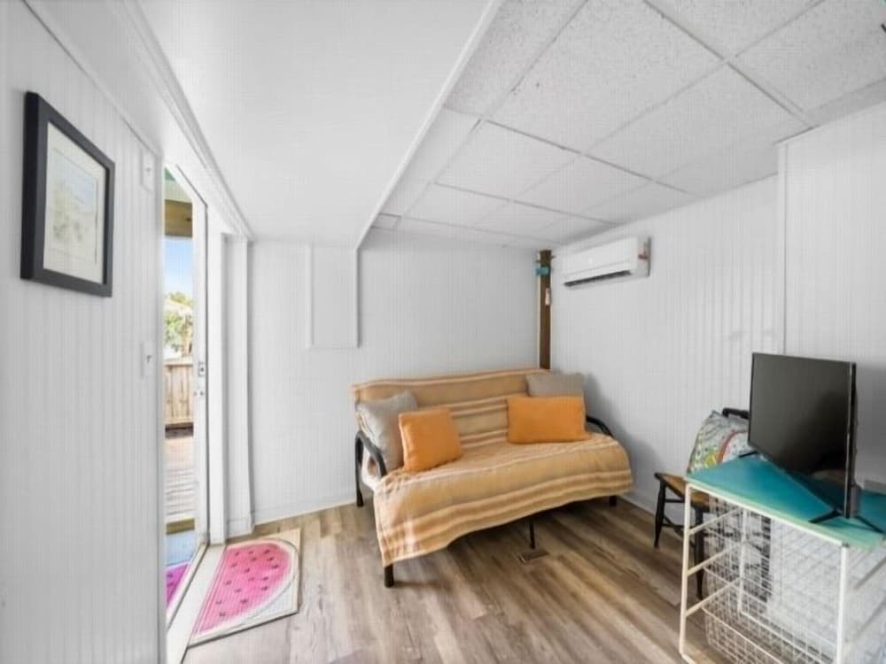 Beach Cabin - Perfect For Your Family Getaway! Pet Friendly! 2 Bedroom Cottage by RedAwning view 3
