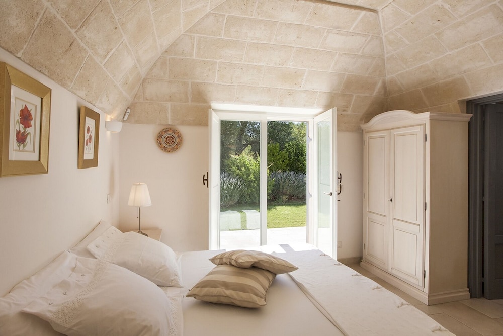 Trulli Stella in Ceglie Messapica view 3