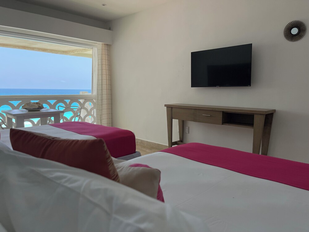 OvaCancun Apartments
