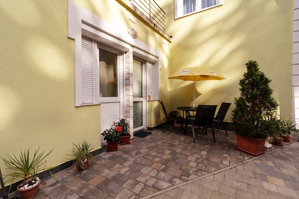 Bella Villa Siofok