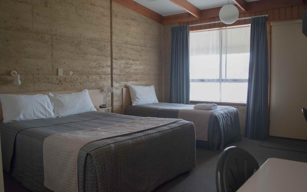 Hopetoun Motel & Chalet Village
