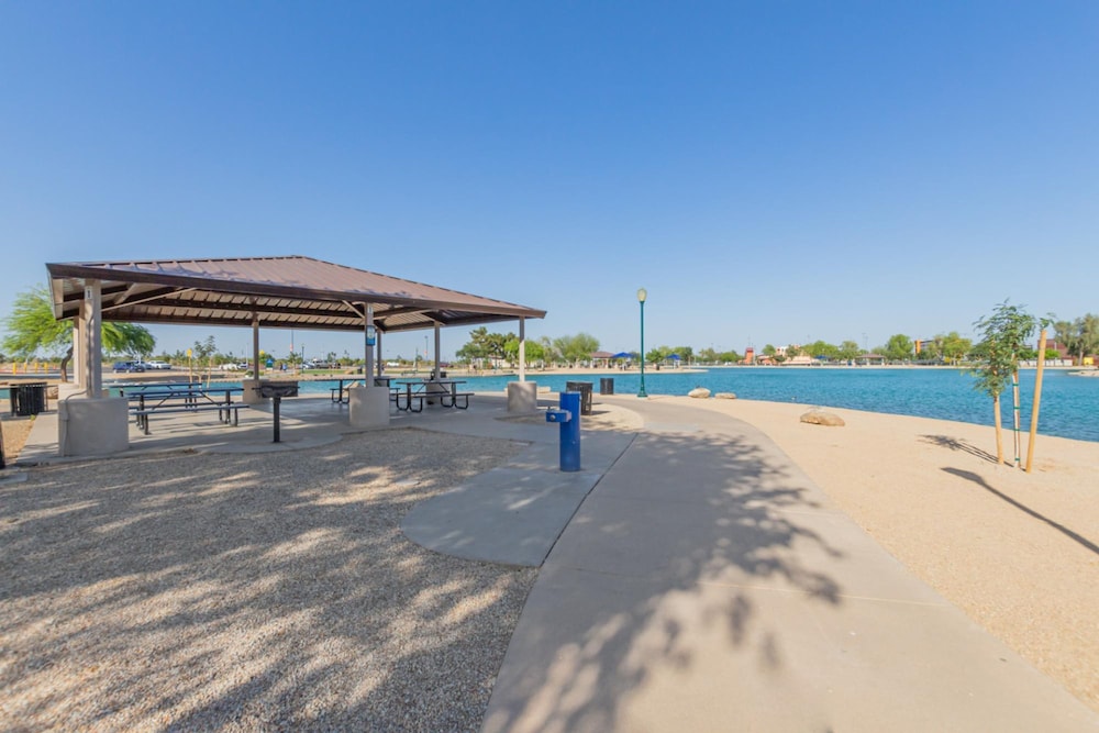 Spacious Oasis Spring Training Pool Tennis, photo 44