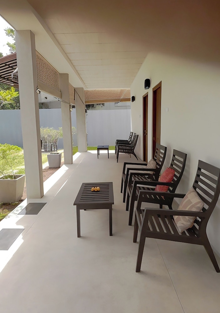 Avita Holiday Home