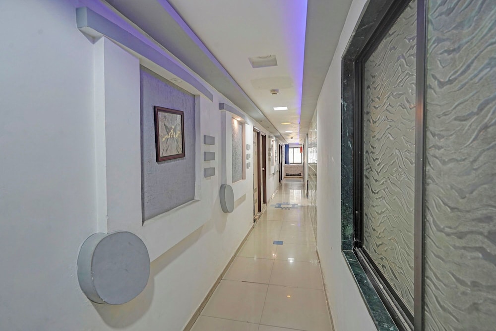 Fabhotel Liberty